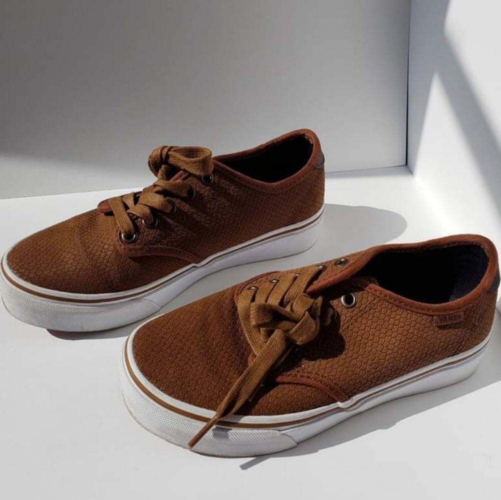 Patterned Van's